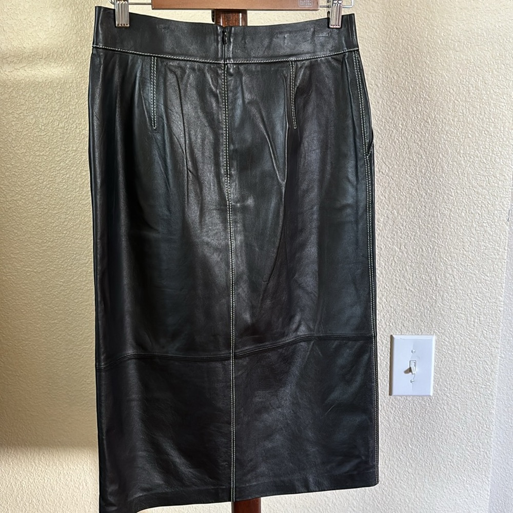 Lafayette 148 lambs leather skirt - Picture 3 of 5